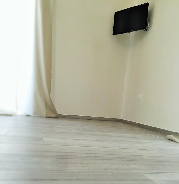 Profumo D'Amare Apartment โปลีญาโนอามาเร ภายนอก รูปภาพ