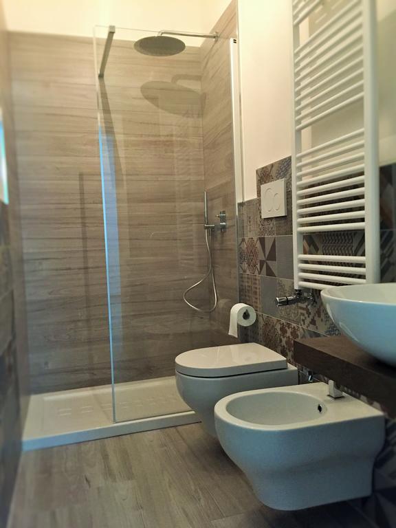 Profumo D'Amare Apartment โปลีญาโนอามาเร ภายนอก รูปภาพ