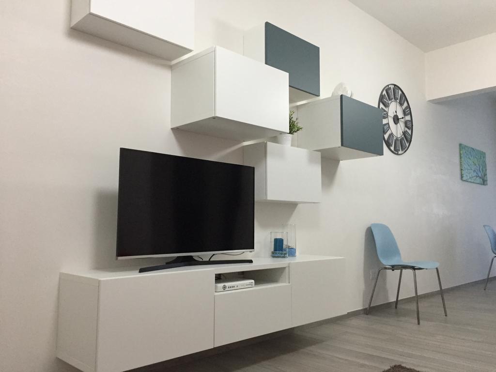 Profumo D'Amare Apartment โปลีญาโนอามาเร ภายนอก รูปภาพ
