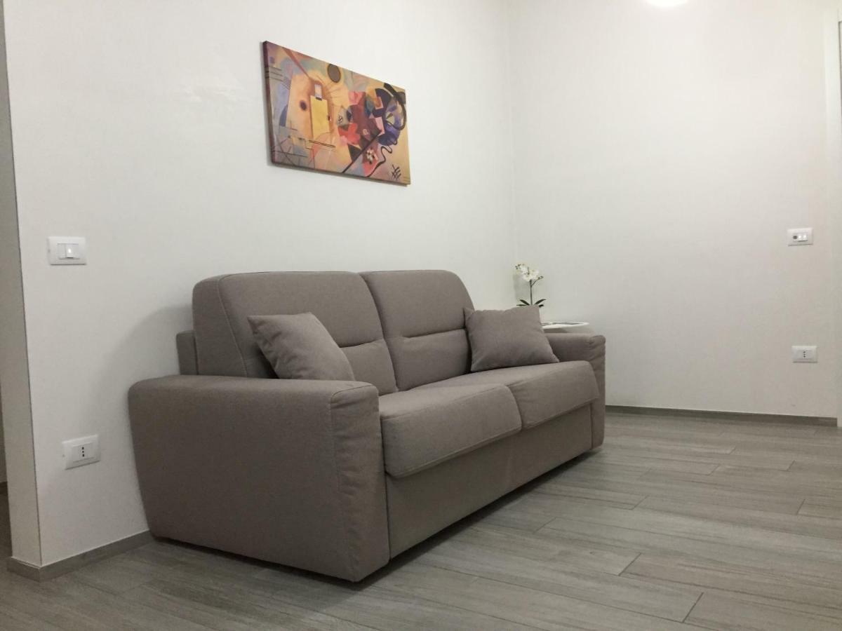 Profumo D'Amare Apartment โปลีญาโนอามาเร ภายนอก รูปภาพ